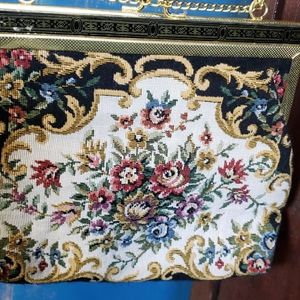 1950's Tapeatey purse